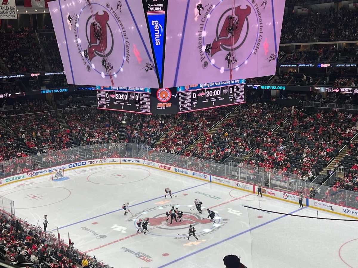 Caps beat Devils 4-3 in overtime: Chychrun wins it!
