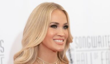 Carrie Underwood Looks So Different With Darkest Hair in 30 Years