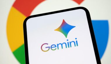 Google Assistant will stick around a bit longer than expected for some Android users