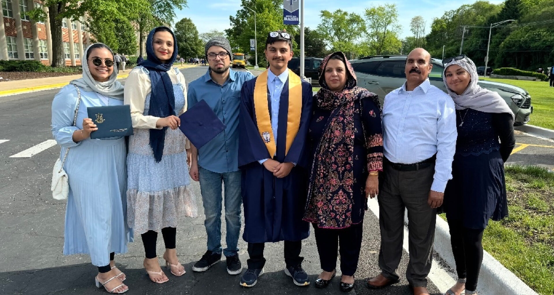 Family Of Humboldt Park Sub Shop Owner Begs For His Release As Health Deteriorates In ICE Custody