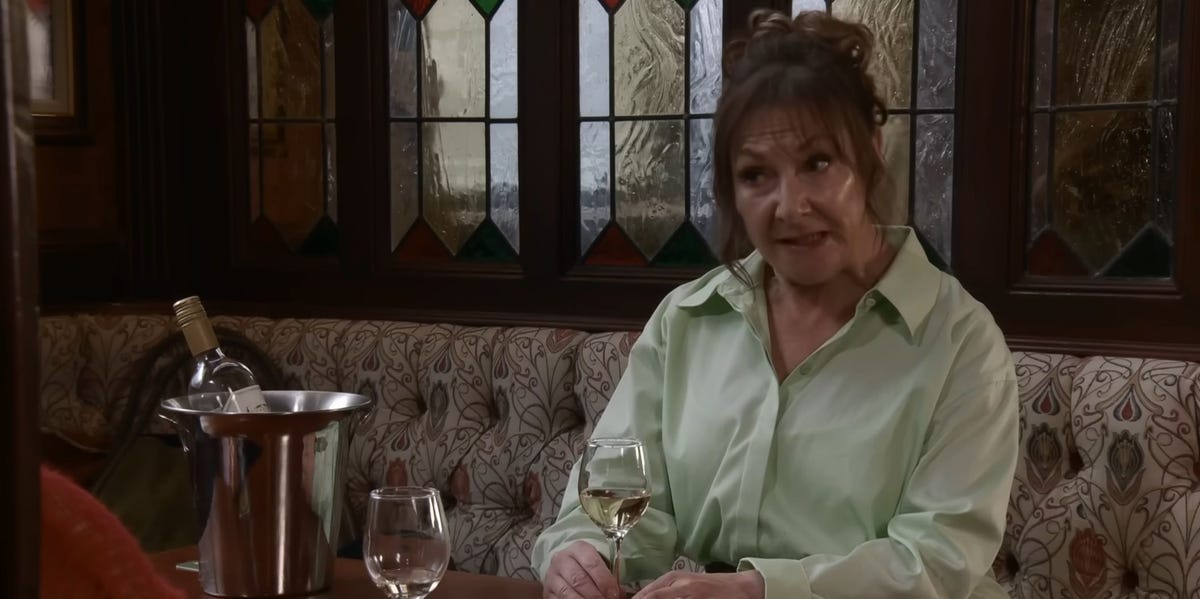 Coronation Street star explains secret show tribute in special episode next week