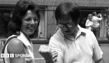 Billie Jean King and Bobby Riggs at a media session before the Battle of the Sexes on 20 September 1973