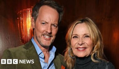 Kim Cattrall marries fiancé she met at BBC Woman's Hour