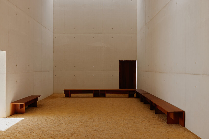 álvaro siza shapes light and shadow in porto monastery captured by david altrath