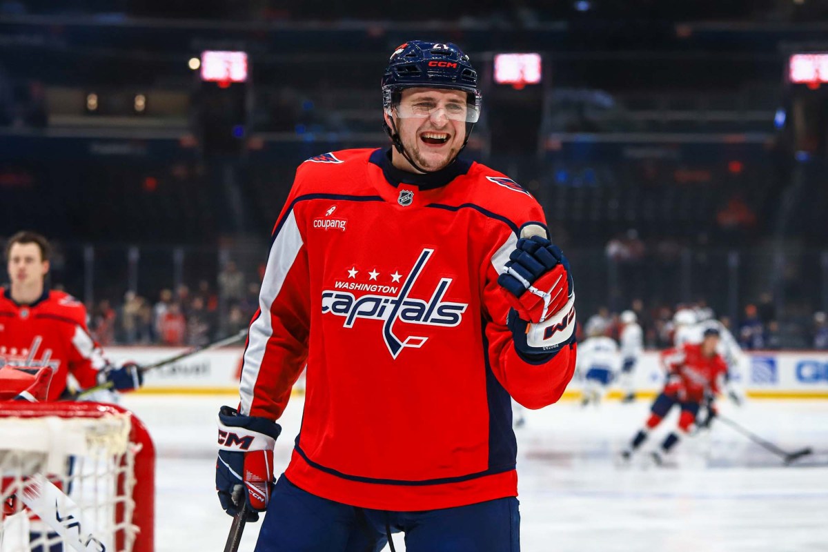 Aliaksei Protas scores buzzer-beating goal against Devils with just 0.3 seconds remaining in first period