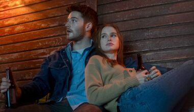 "Hapless" horror remake is trending on Netflix despite being branded "dumb as a bag of rocks"