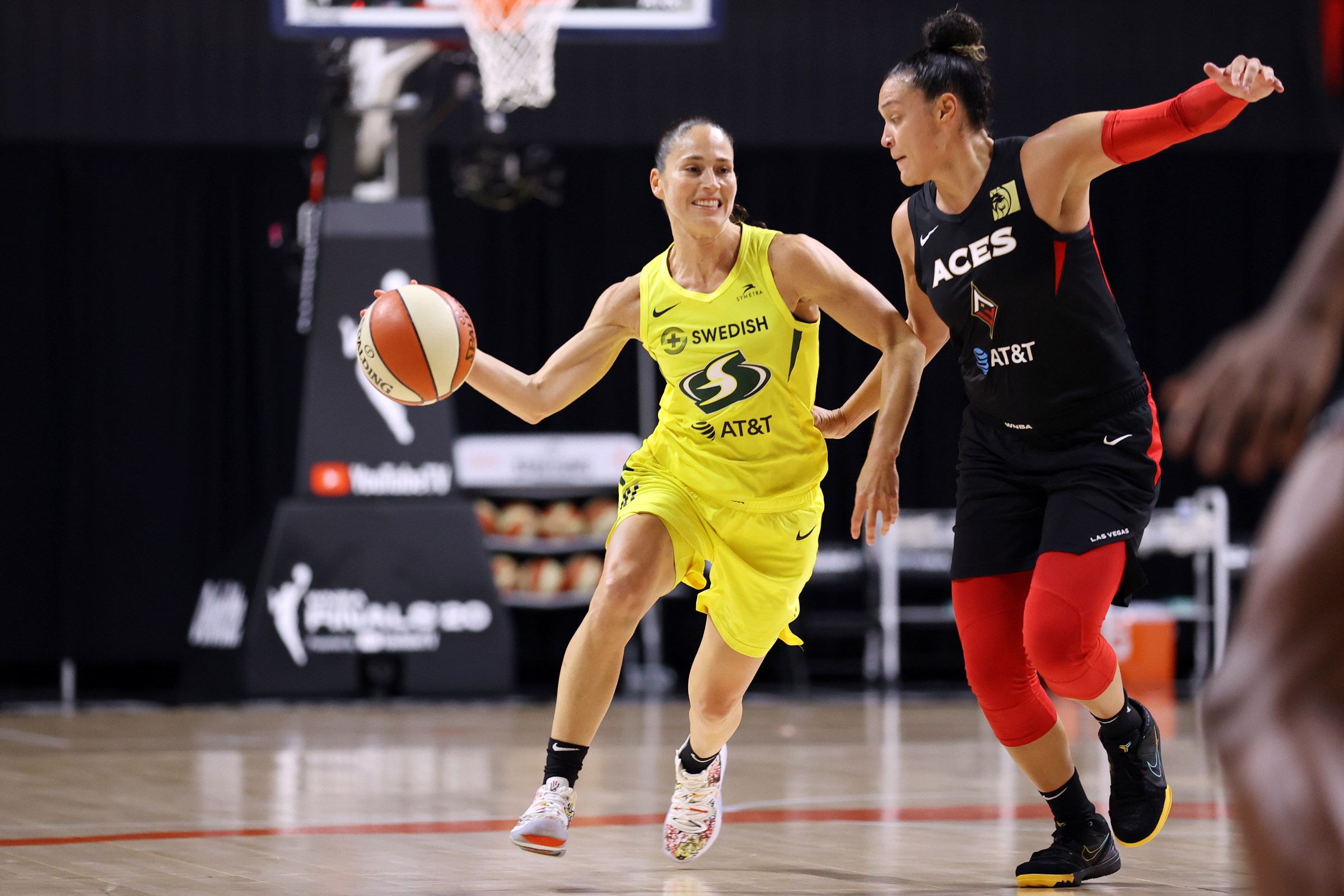 PALMETTO, FL - OCTOBER 6: Sue Bird #10 of the Seattle Storm handles the ball during the game against the Las Vegas Aces during Game Three of the WNBA Finals on October 6, 2020 at Feld Entertainment Center in Palmetto, Florida. NOTE TO USER: User expressly acknowledges and agrees that, by downloading and/or using this Photograph, user is consenting to the terms and conditions of the Getty Images License Agreement. Mandatory Copyright Notice: Copyright 2020 NBAE (Photo by Stephen Gosling/NBAE via Getty Images)
