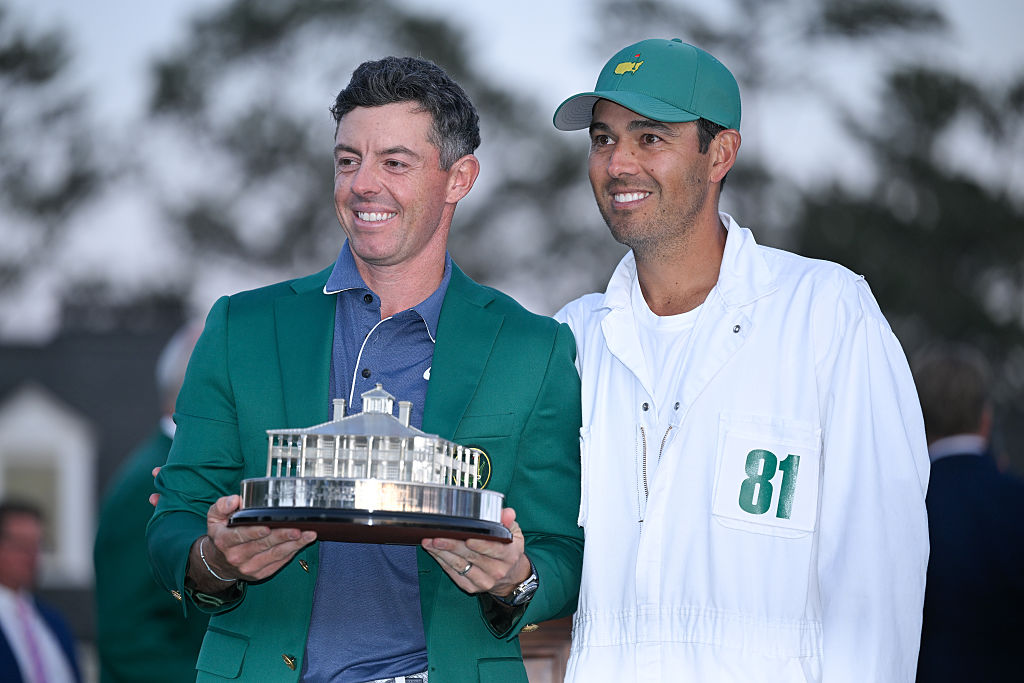 Rory McIlroy Reveals Caddie’s Stunning Gift After Career Grand Slam