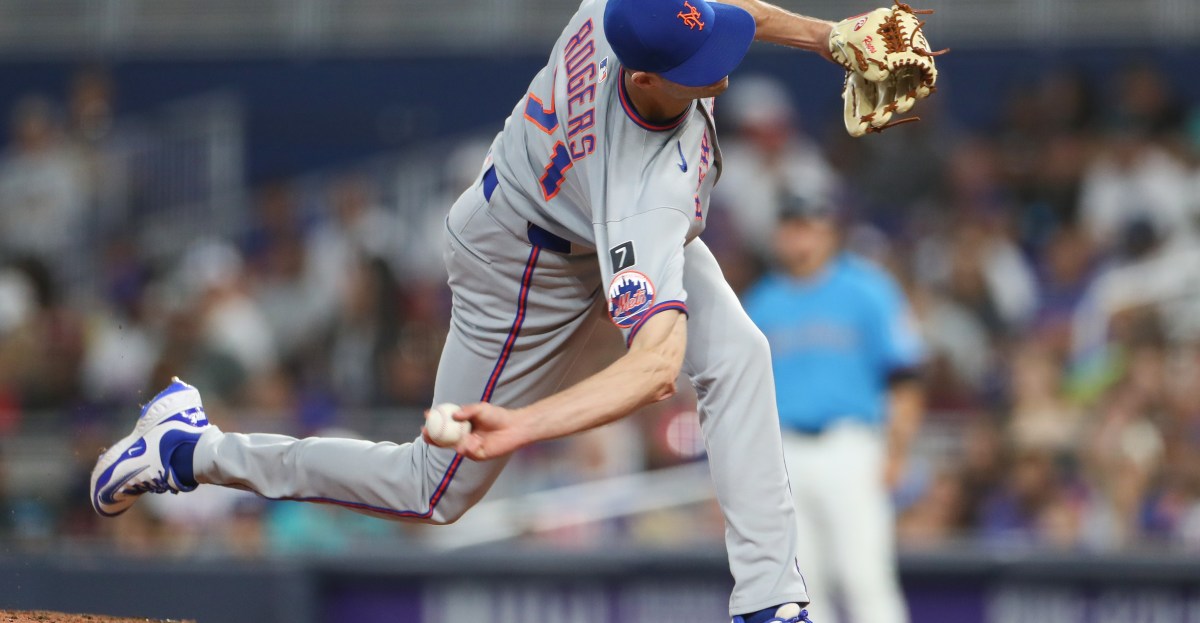 Tyler Rogers Signs With the Blue Jays