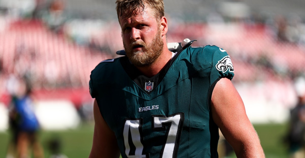 Eagles waive Charley Hughlett | Bleeding Green Nation