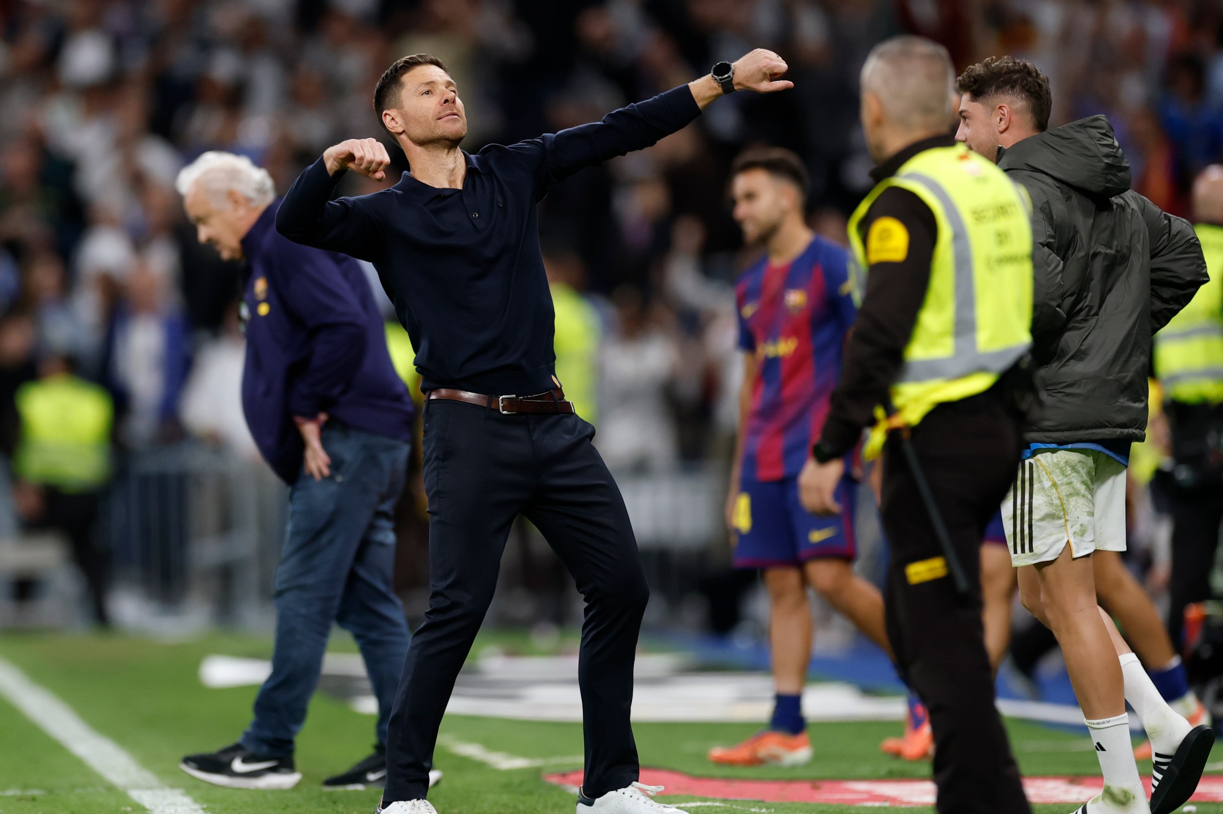 MADRID, SPAIN - OCTOBER 26: Xabi Alonso head coach of Real Madrid celebrate after the win the LaLiga EA Sports match between Real Madrid CF and FC Barcelona at Estadio Santiago Bernabeu on October 26, 2025 in Madrid, Spain. (Photo by Helios de la Rubia/Real Madrid via Getty Images)