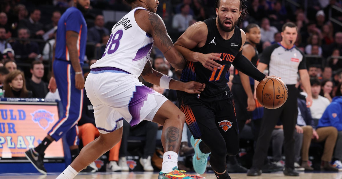 Knicks jump out to 23-0 lead, rout Jazz 146-112