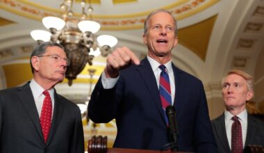 Senate to vote on GOP health care bill that does not extend expiring Obamacare tax credits