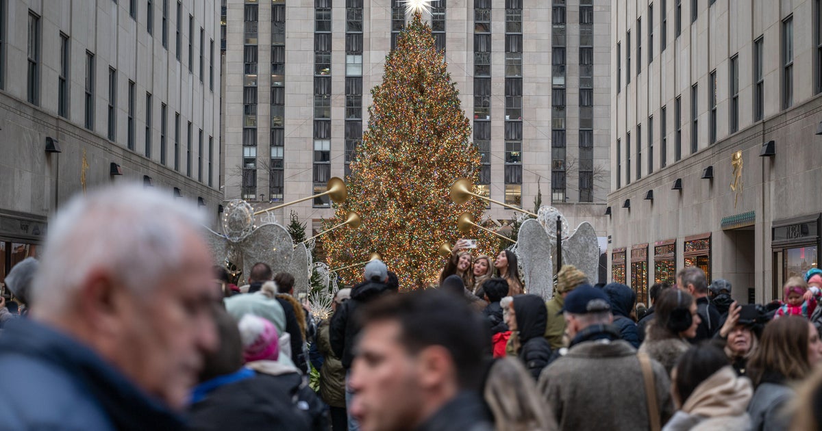 Consumer confidence continues to fade despite heady economic growth