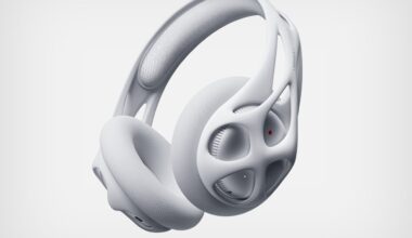 This Concept Headset Was Grown By Code Instead of Designed By Humans