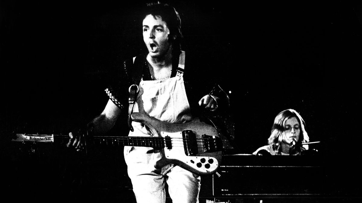 Paul and Linda McCartney performing together in 1972