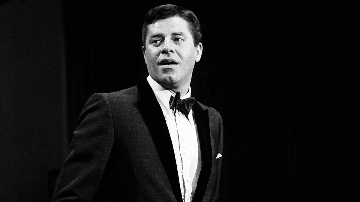 Jerry Lewis on the "Tonight Show"