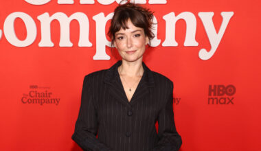 AT&T Actress Milana Vayntrub Found An Unusual Way To Turn Risqué Photos Into Good Deeds