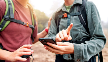 5 Essential Apps Every Outdoor Enthusiast Needs To Install