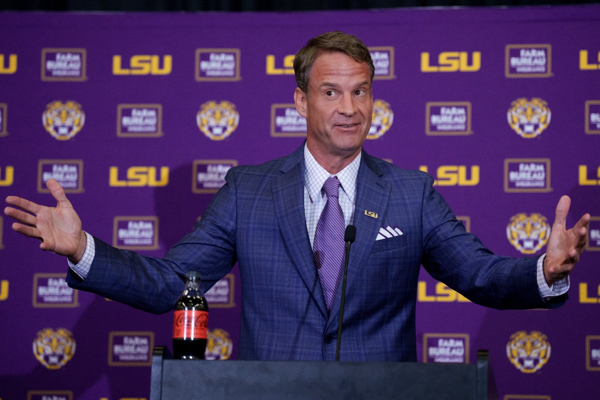 $91 Million Man Lane Kiffin Too Cheap To Buy Grocery Bags