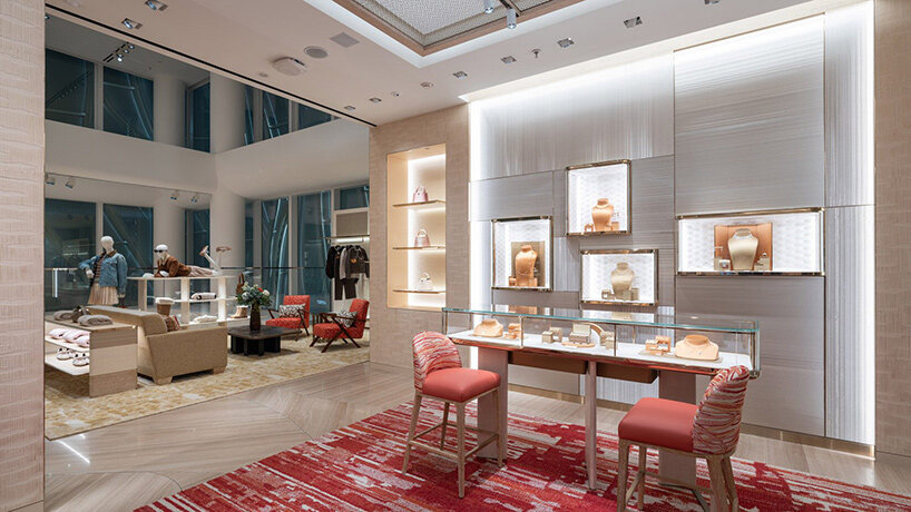 louis vuitton sanlitun opens in beijing with a fluid glass facade by jun aoki