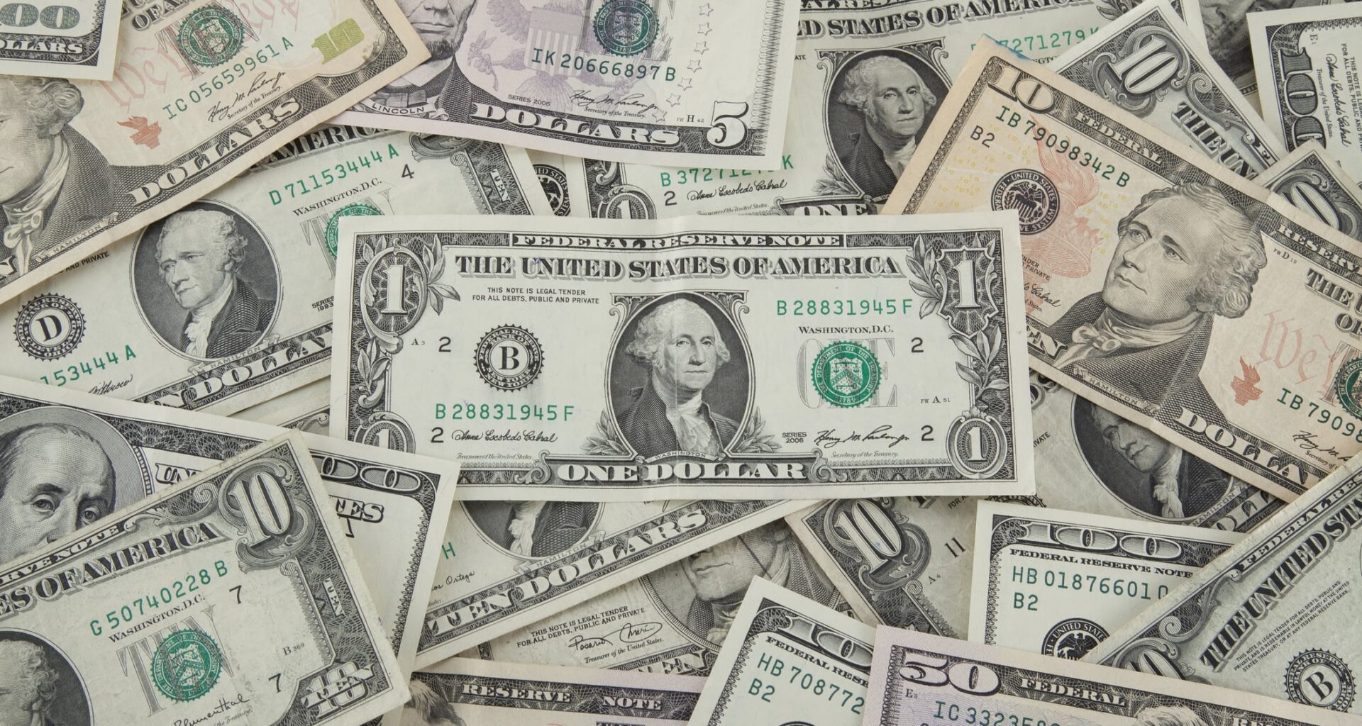 Trump Accounts Site Goes Live as Ray Dalio Pledges Contribution