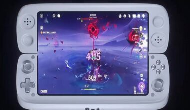 The OneXSugar Wallet is the first gaming handheld with a folding screen