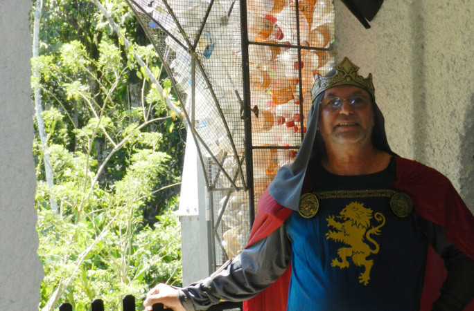 Pic of Robert dressed as a king in his castle