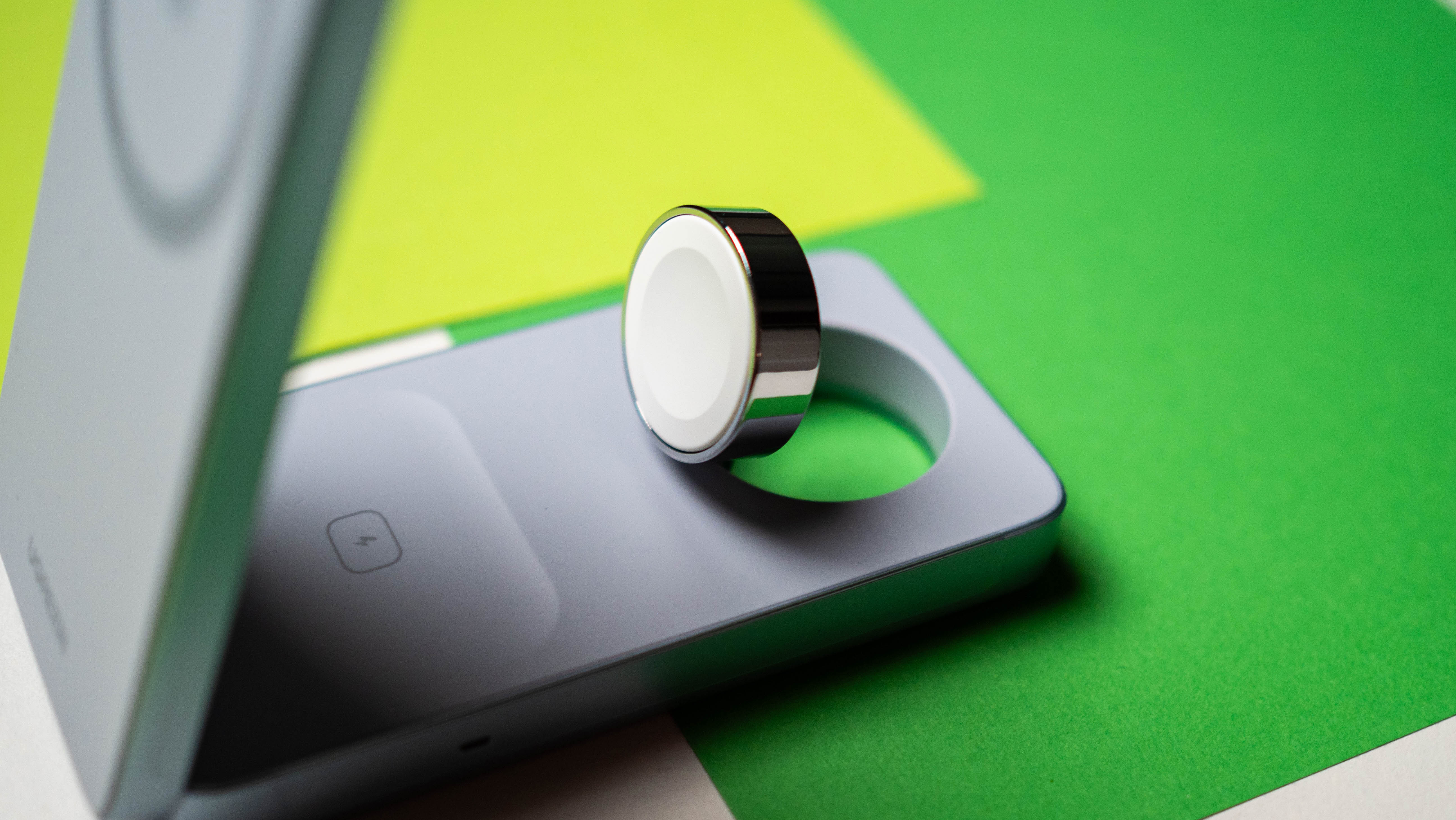 Testing UGREEN MagFlow Qi 2 chargers and power banks