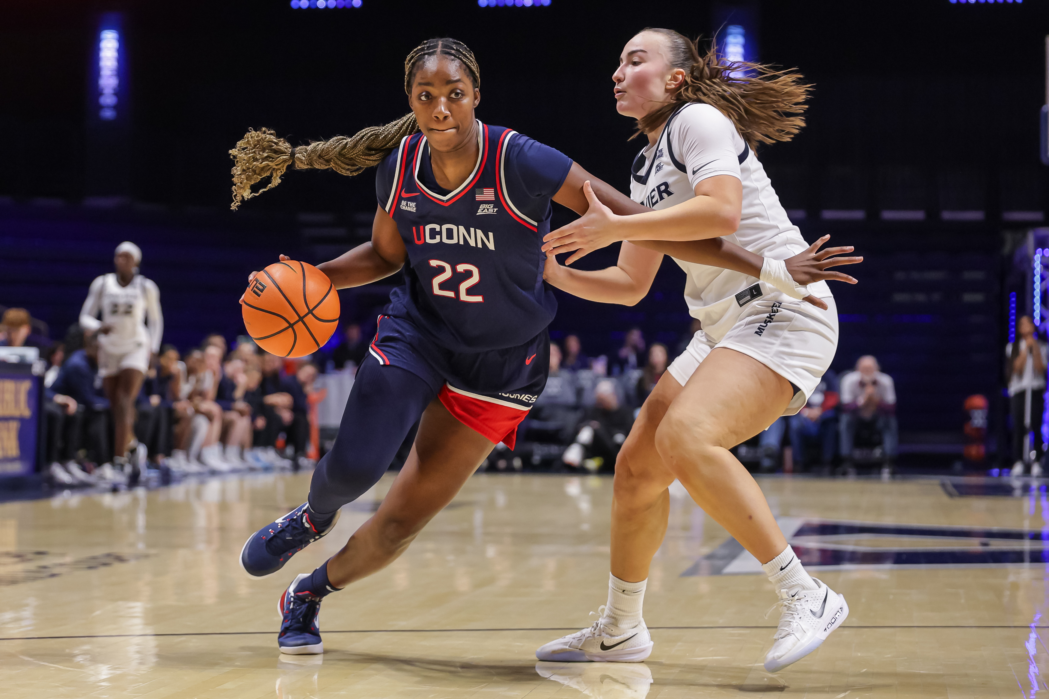 Serah Williams is a quality rim protector for the top team in the nation