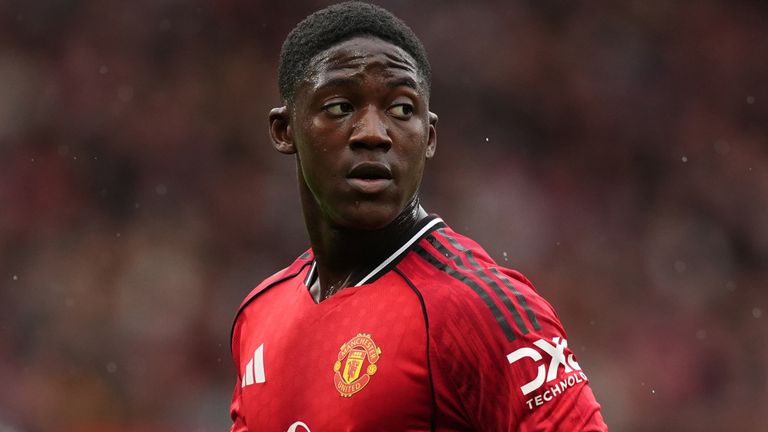 Kobbie Mainoo has struggled for minutes at Man Utd