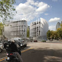 SNOB Architects Designs Contemporary Office Building in Barcelona’s El Raval District - Image 2 of 5