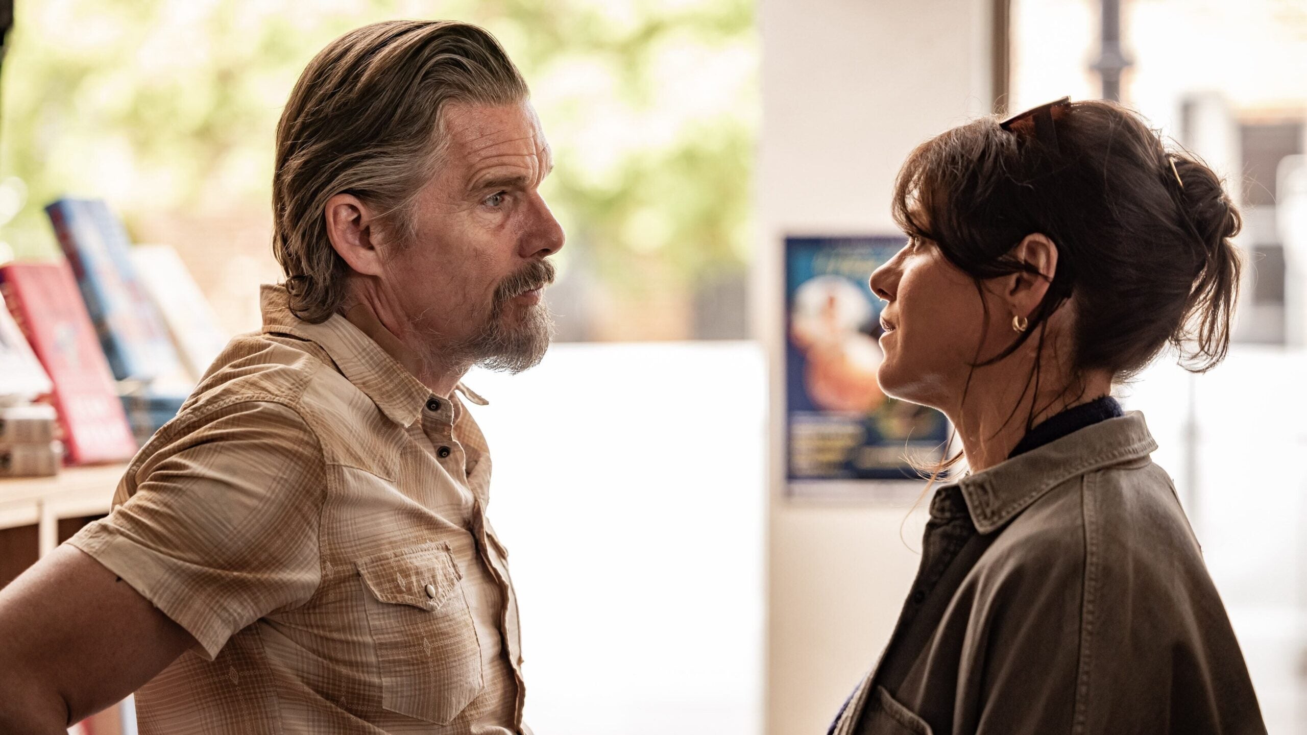 Ethan Hawke as Lee Raybon and Kaniehtiio Horn as Samantha in 