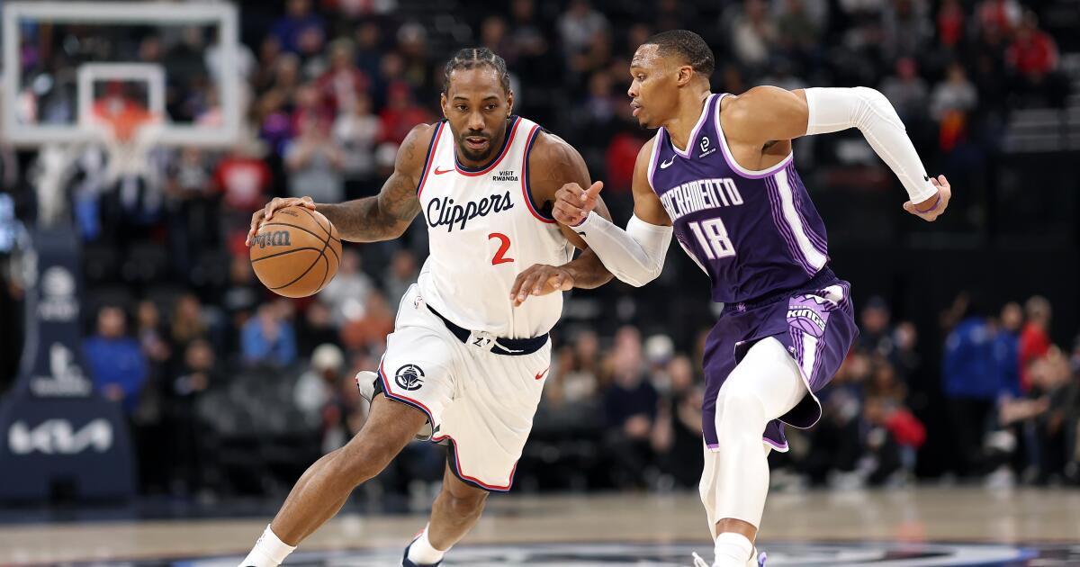 Kawhi Leonard scores 33 as Clippers earn fifth consecutive win