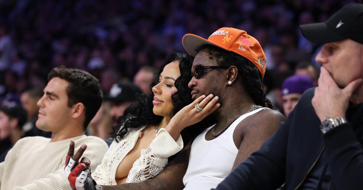 Young Thug, singer Mariah the Scientist are engaged