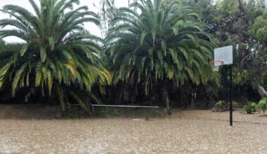 Weather updates: Winter storm warnings issued in Southern California