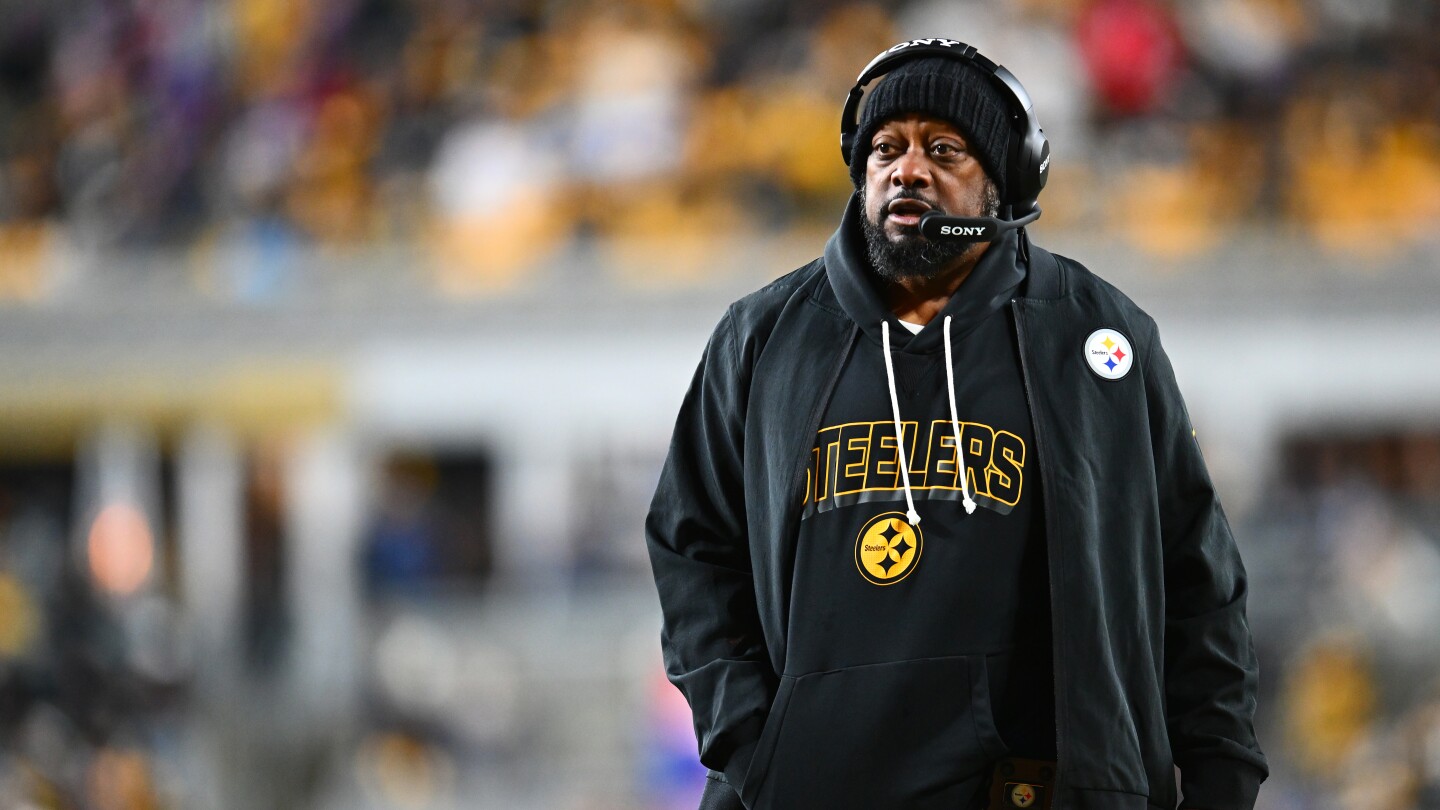 Mike Tomlin says he shares the fans' frustration after "Fire Tomlin" chants