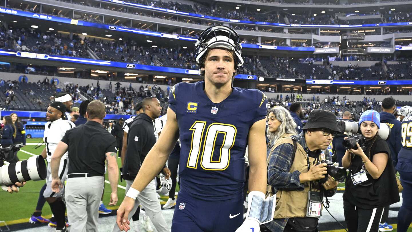 Justin Herbert: I'm treating it like I'm playing next Monday