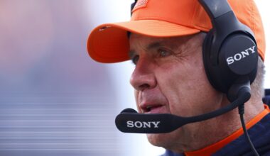 Sean Payton: "Any ball on the ground, scoop it"