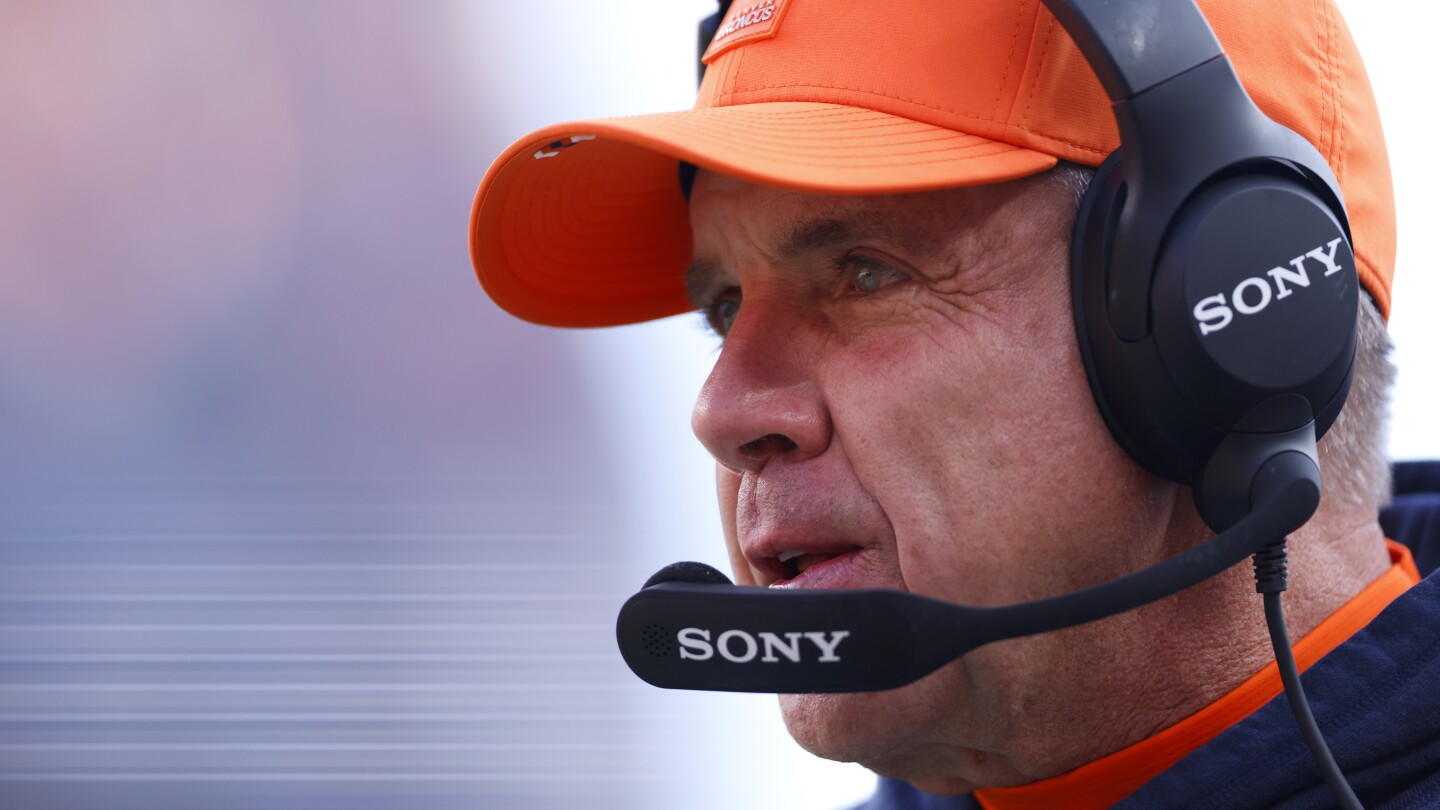 Sean Payton: "Any ball on the ground, scoop it"