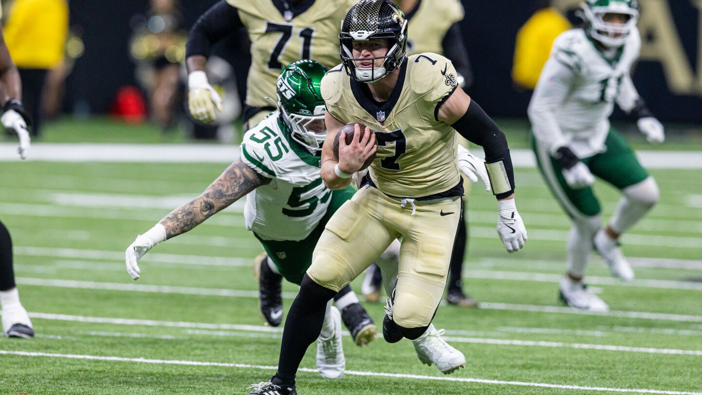 Taysom Hill fought back tears discussing what may have been his last game in New Orleans