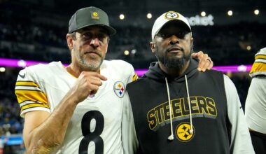 Mike Tomlin "fully committed" to making sure Sunday isn't Aaron Rodgers' last game