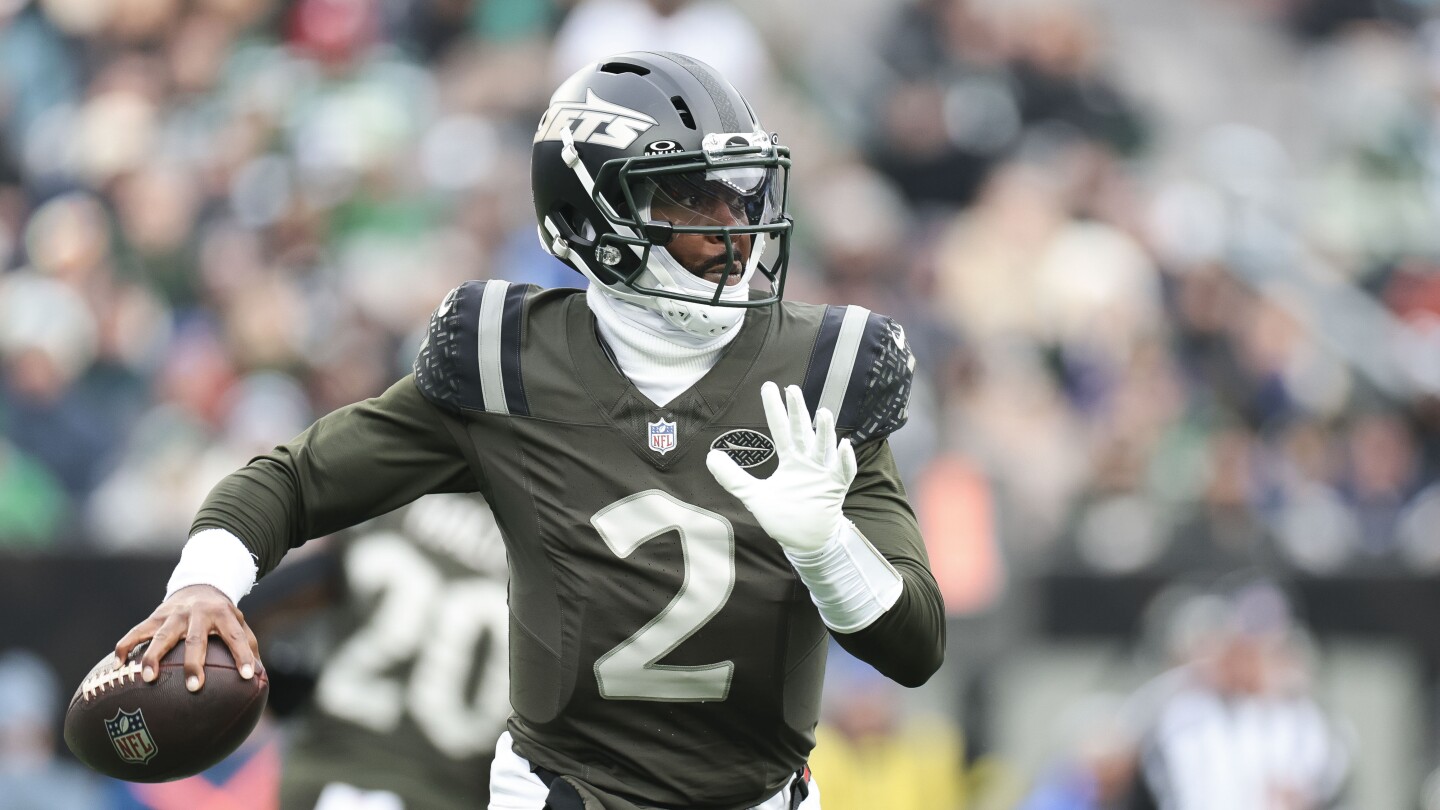 Tyrod Taylor and Justin Fields will not practice Wednesday