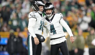 Eagles have a kicker problem, Jake Elliott keeps missing