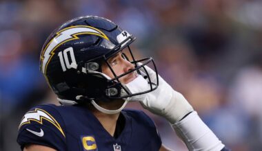 Justin Herbert will not play on Sunday