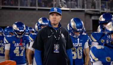 Carson Palmer wins California state championship in first year coaching his former high-school