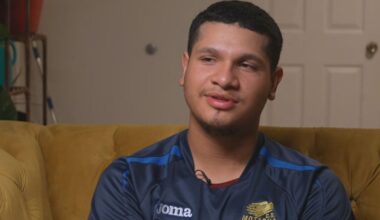 After ICE arrested his mom, 18-year-old citizen worries he could be next while caring for younger sister