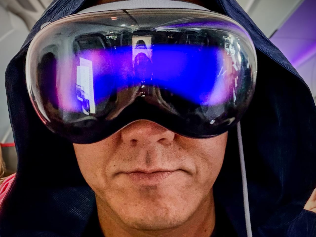 Apple Vision Pro M5: How Tungsten, Knit, and Silicon Finally Make Spatial Computing Livable