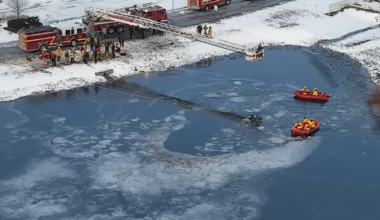 Coroner IDs man pulled from icy lake Wednesday at VOA Metro Park