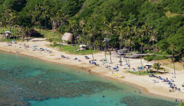 Distressed teen paddler rescued outside of Hanauma Bay